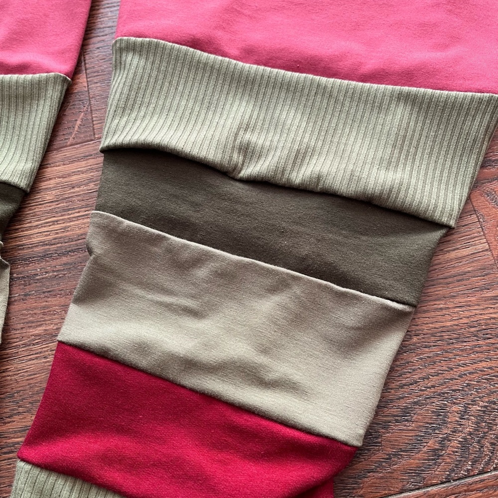 Leg Warmers- muted Colorblock Sage and rose - Picture 5 of 13